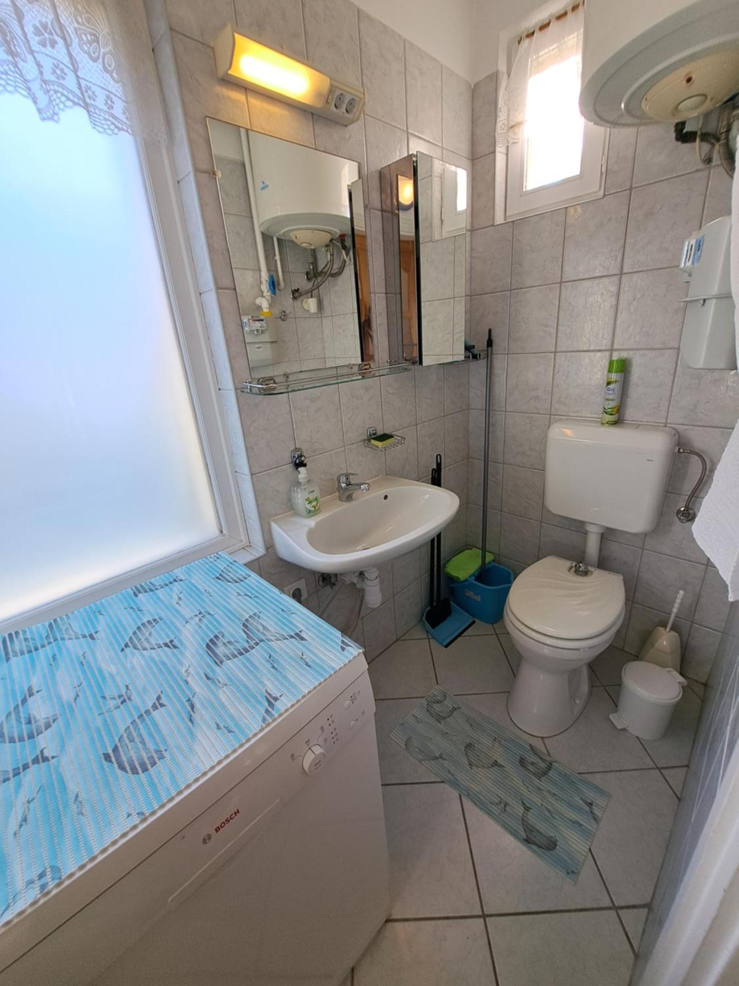 Csaladi Vendeghaz Appartement Eger Buitenkant foto